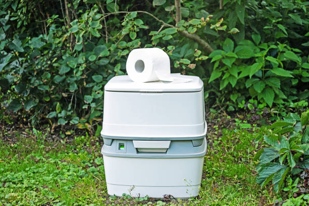 Best Sanitation services for porta potties  in Vadnais Heights, MN